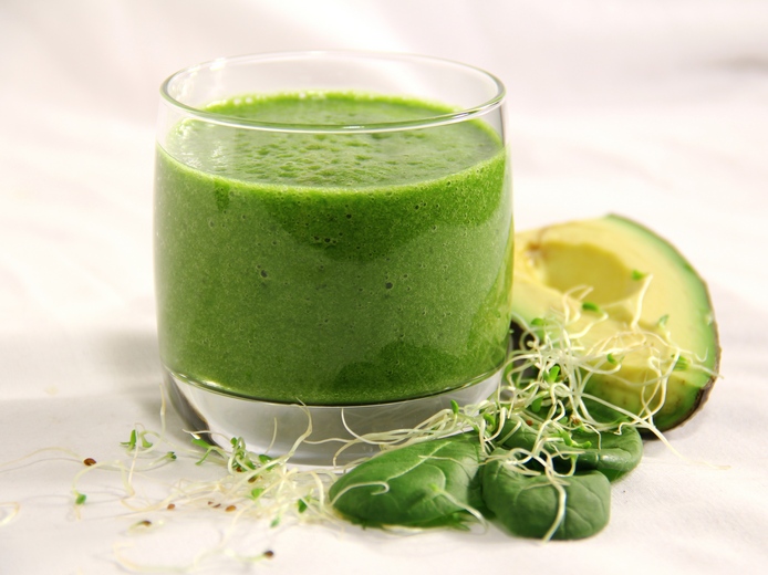 spirulina gabonapehely recept, spirulinás italpor, egészséges zöldturmix, organikus szénhidrát forrás